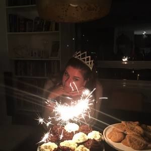 Meet your Posher, Jennie